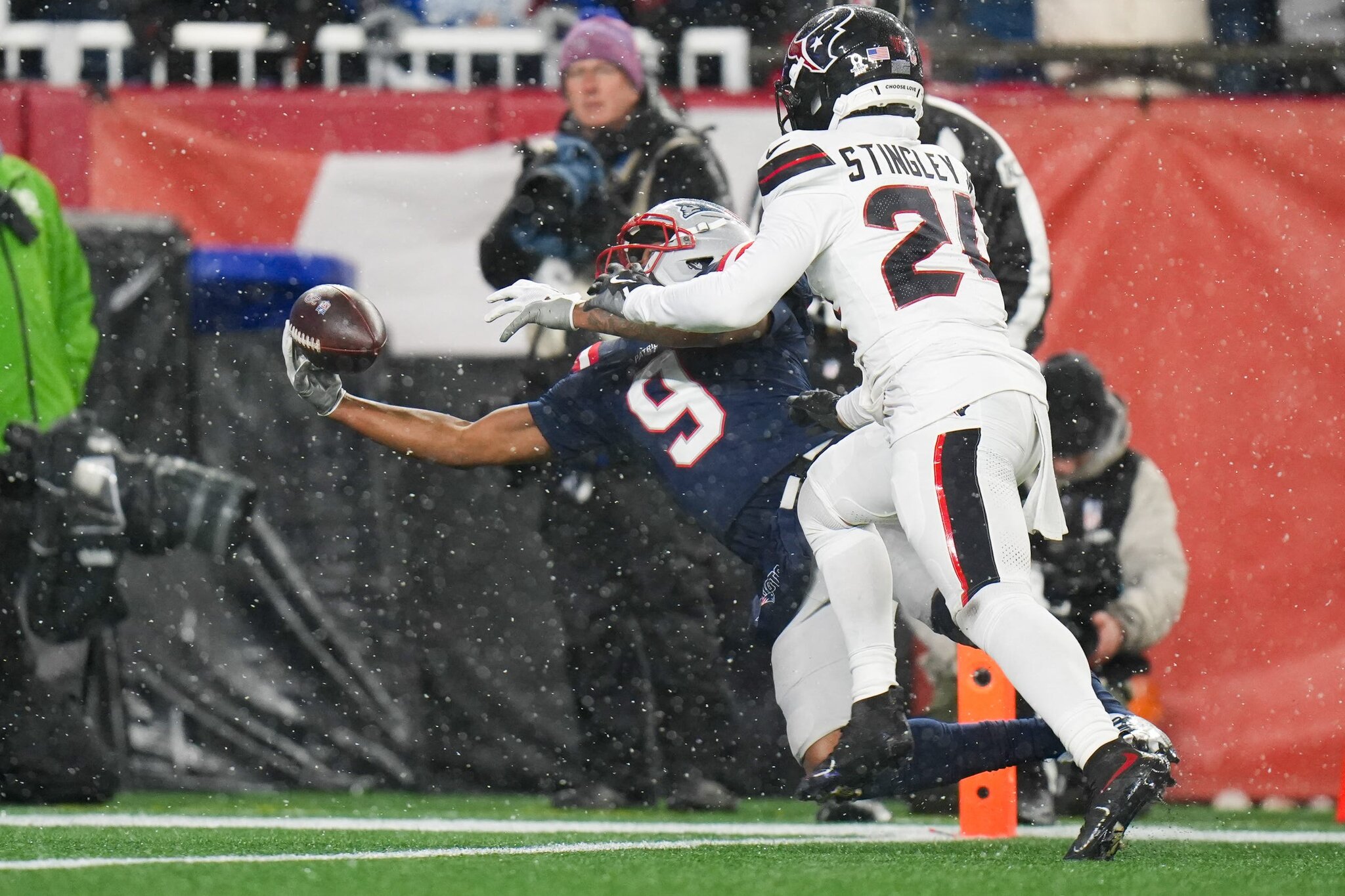 What's the fantasy fallout of the Texans' Kayshon Boutte trade?