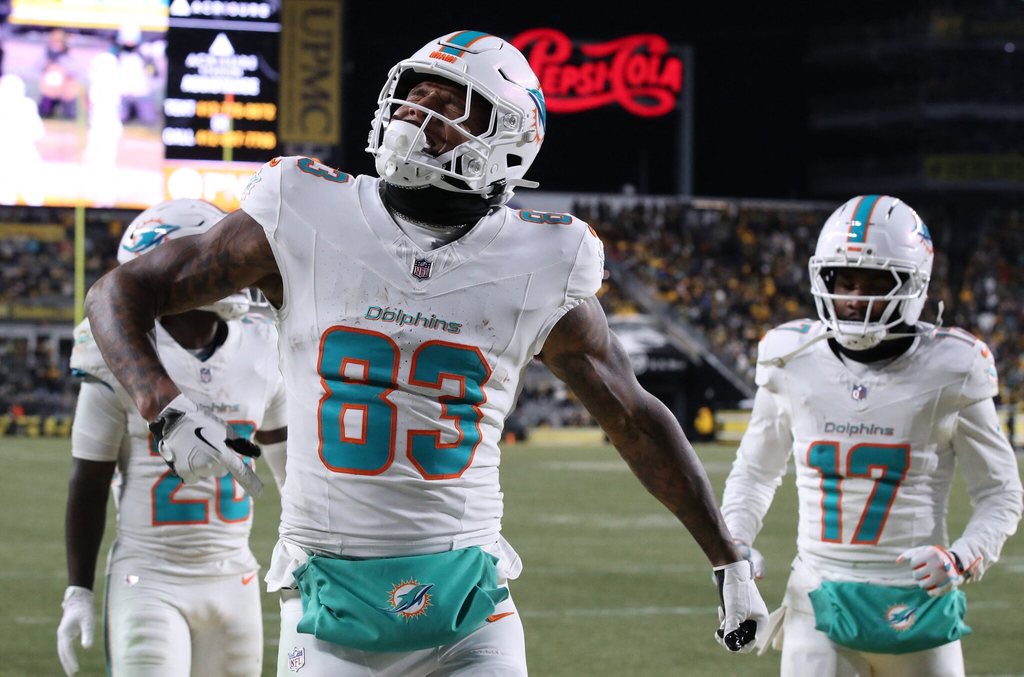 1 potential NFL cut or trade candidate from all 32 teams