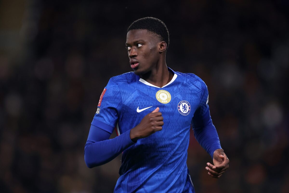 Real Sociedad reach agreement with Chelsea to sign Mamadou Sarr