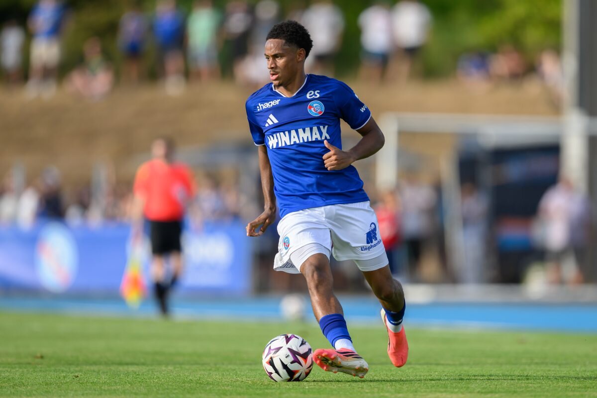 Official | Toulouse sign Strasbourg midfielder Mathis Amougou on loan