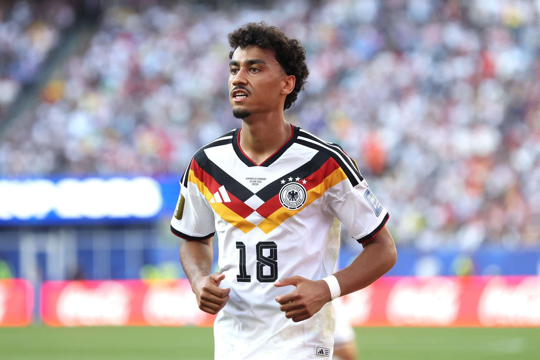 Eintracht Frankfurt CEO on Nathaniel Brown’s €50m move to Bayern Munich: “Good that he’s still in the Bundesliga.