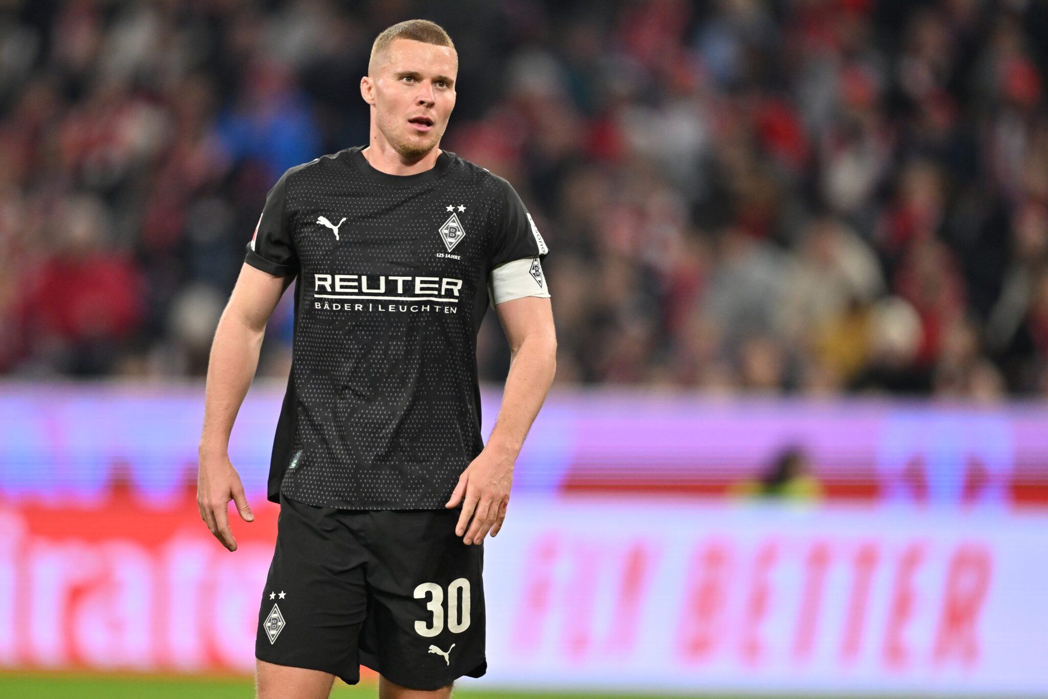 Borussia Mönchengladbach’s Nico Elvedi agrees personal terms with Leeds