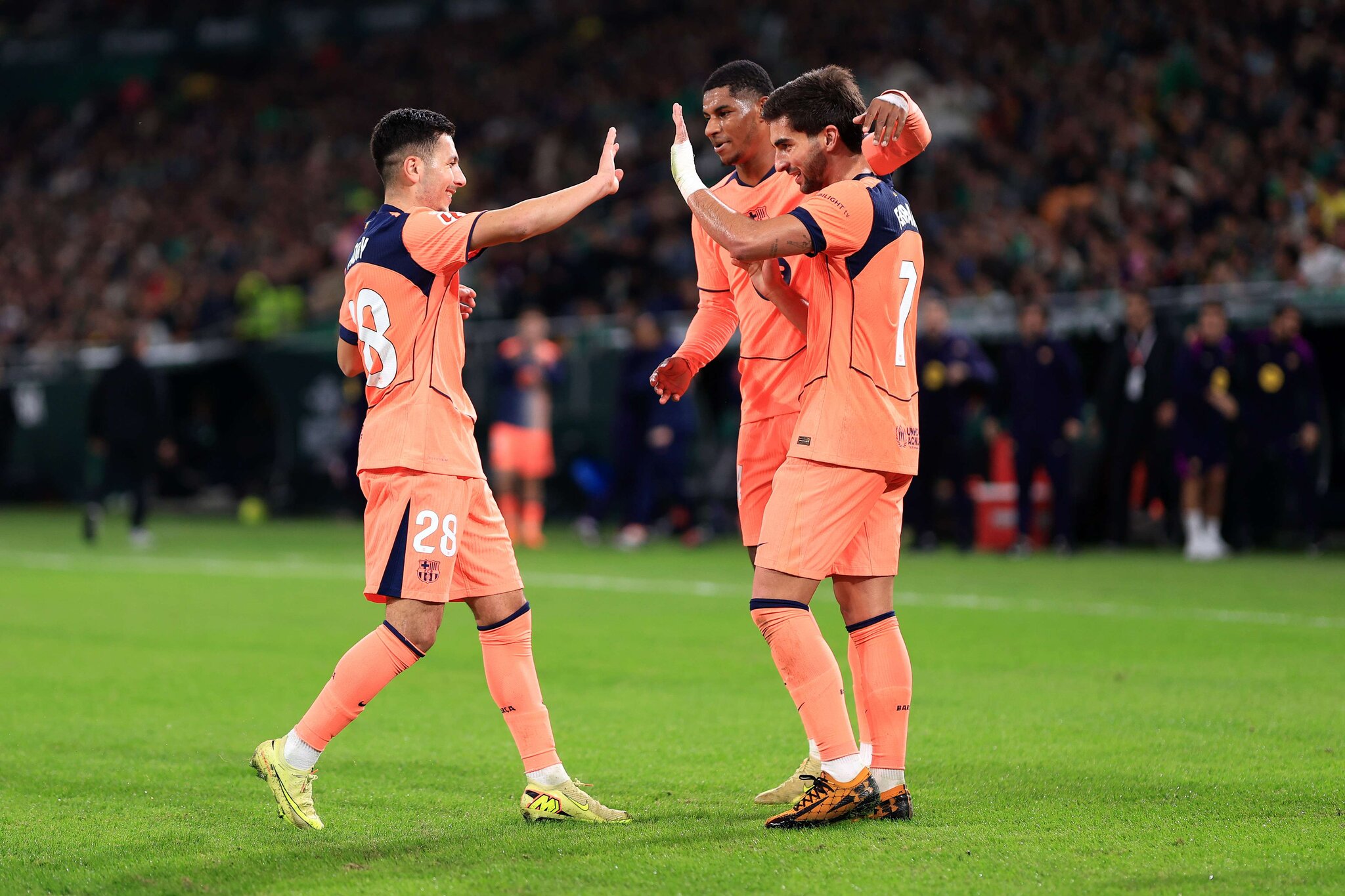 Barcelona ‘open the door’ to attacker’s sale