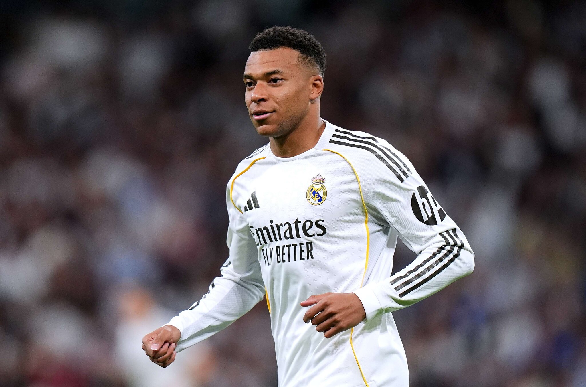 Kylian Mbappé sends message to Zinedine Zidane after France unveiling