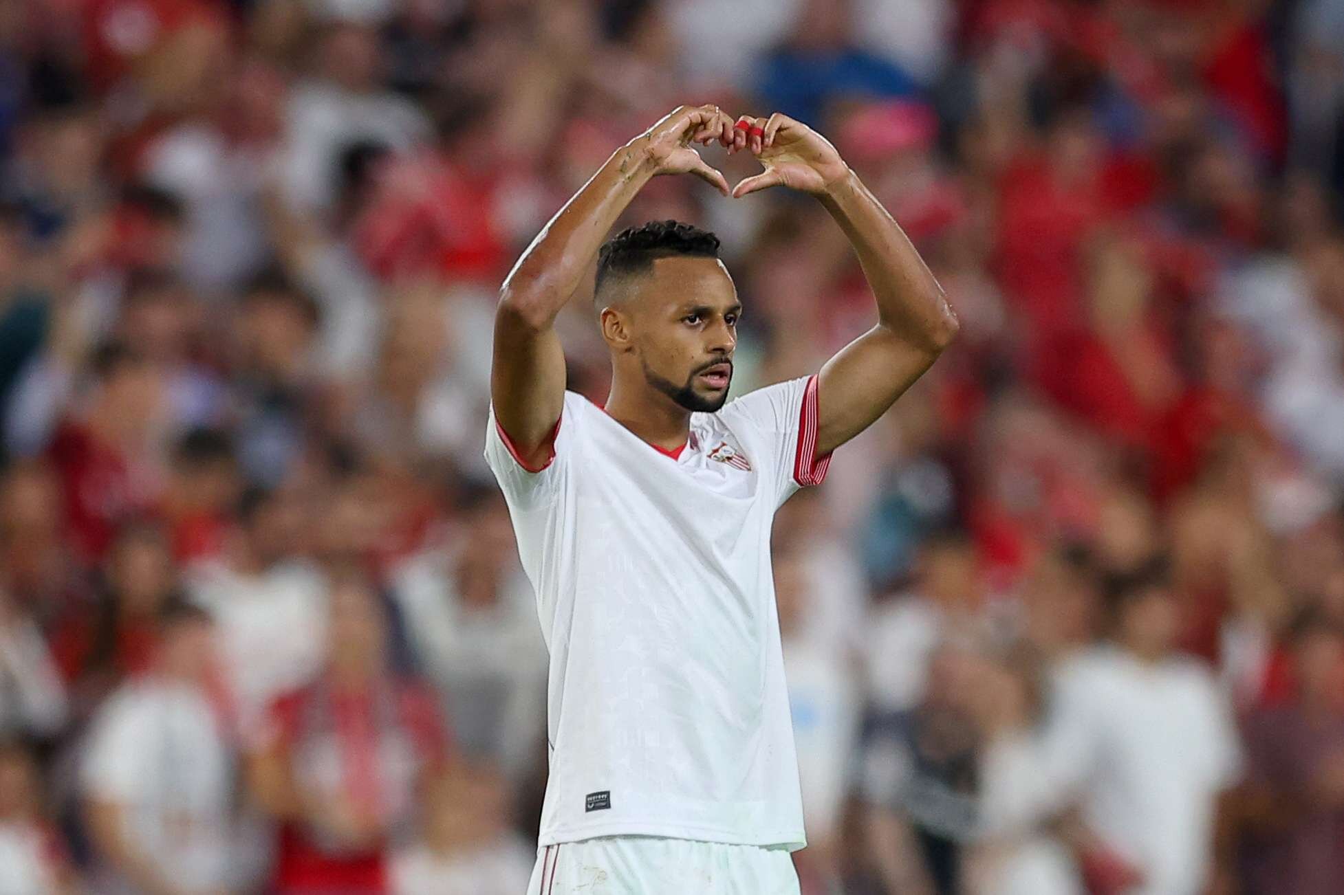 Sevilla star ‘on the verge’ of move to Serie A