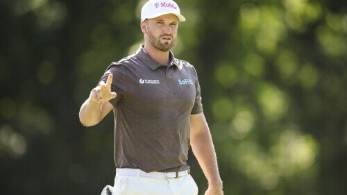 Albatross helps Shaun Norris take 3rd-round lead at Nexo Championship