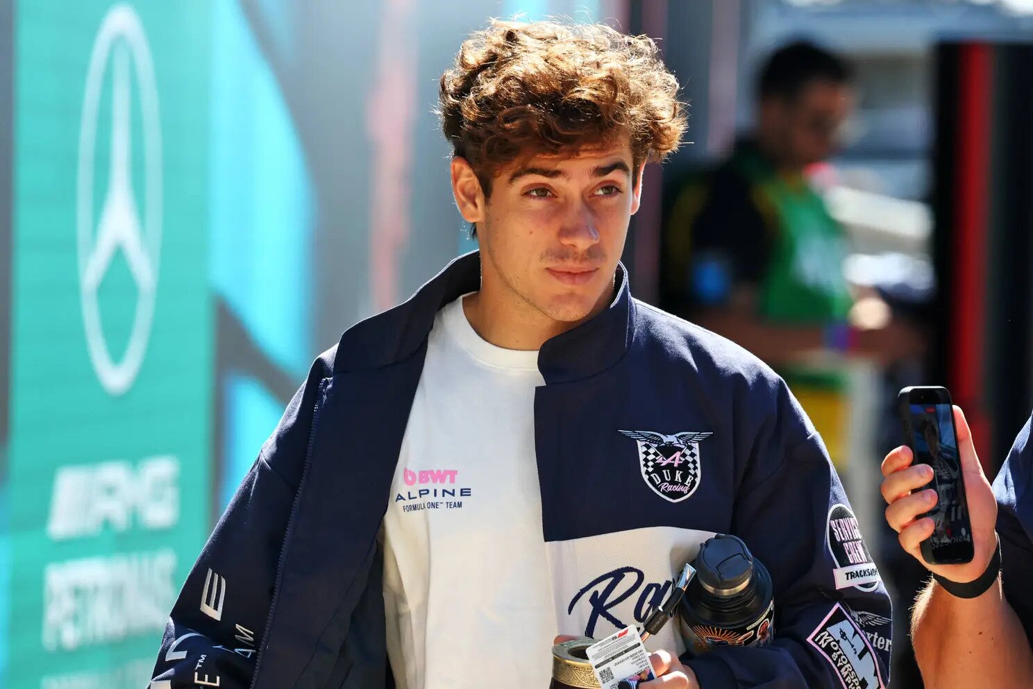 F1 Today | Colapinto hit by theft at Lake Como as Verstappen’s impact in the Netherlands praised