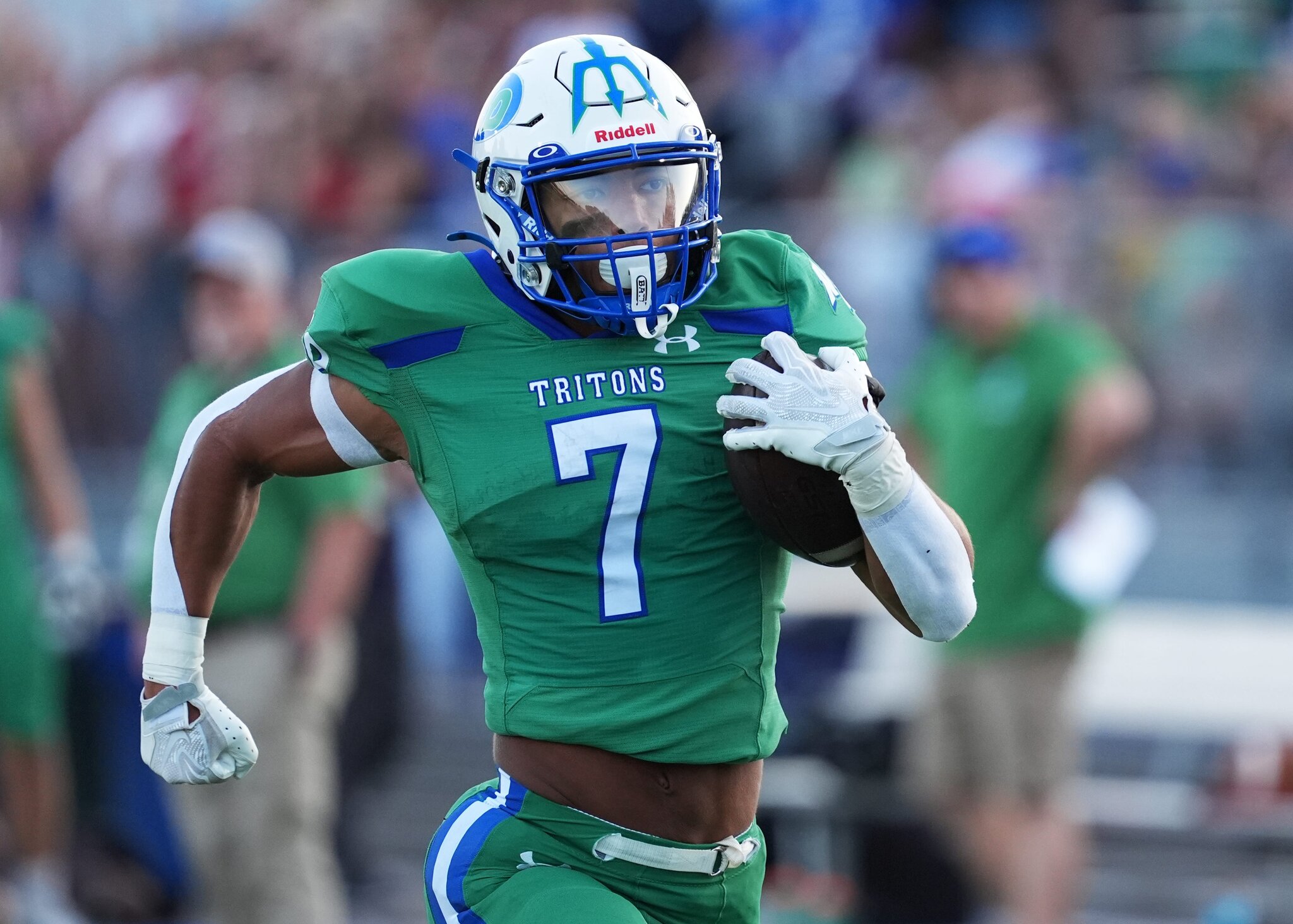 Green Bay Notre Dame football wins another thriller, edges Kaukauna