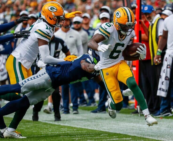 Mecole Hardman’s Bills Run Ends as Ray Davis Emerges as the Team’s Punt Return Favorite