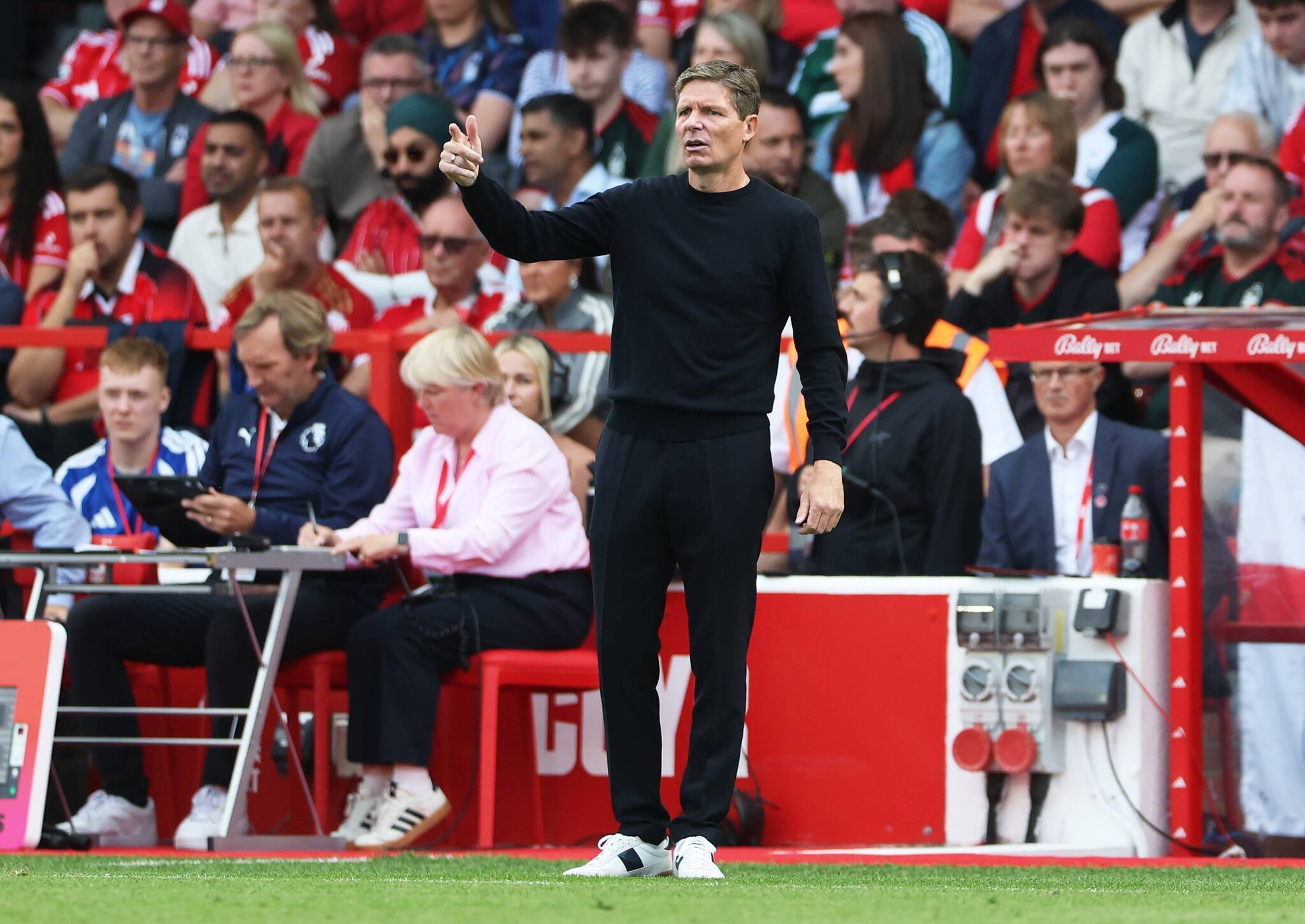 Glasner stresses the need for time after Nottingham Forest are beaten by Leeds