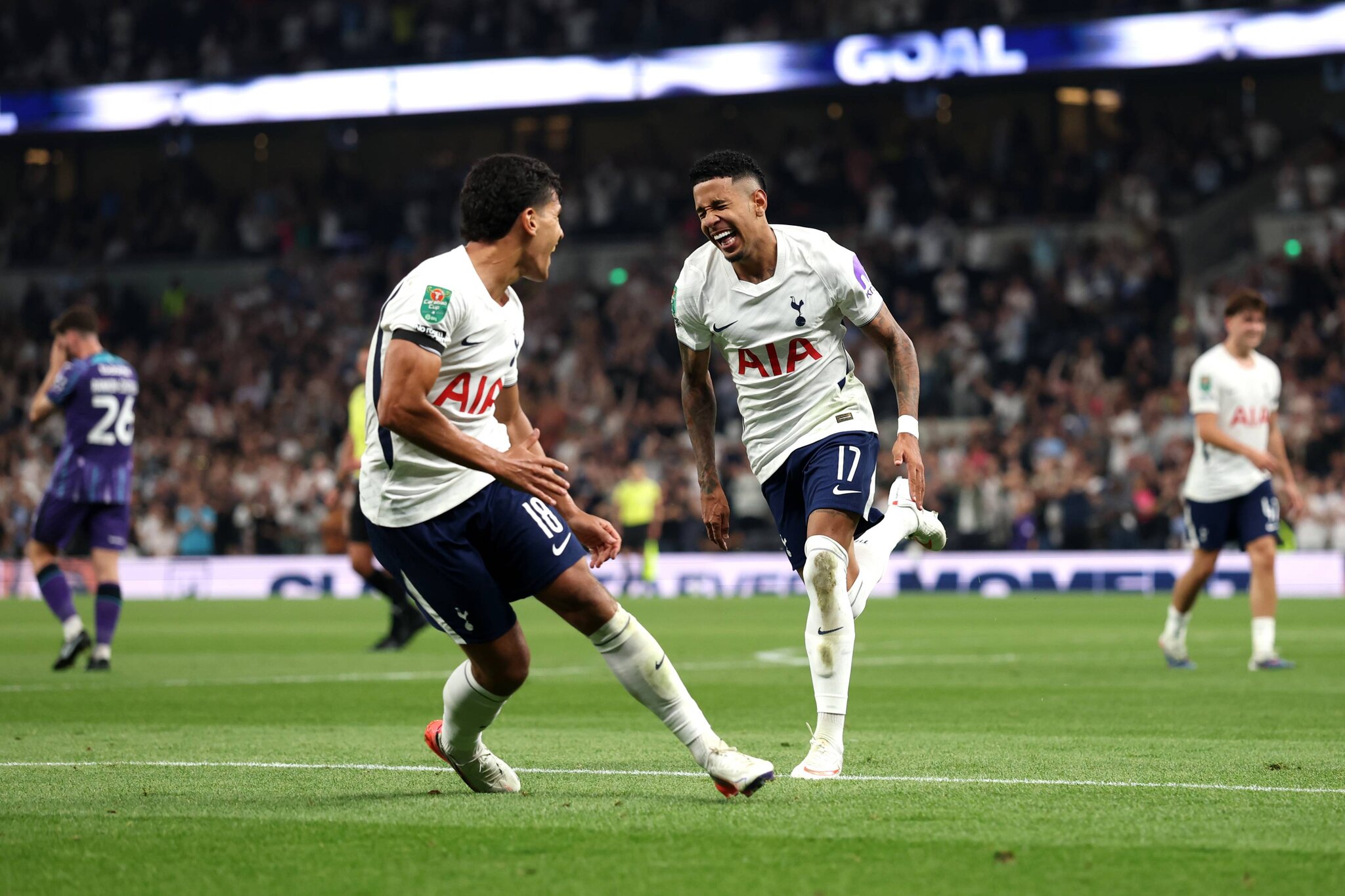 De Zerbi hails Spurs’ new signings after Carabao Cup win and sets target for Savio