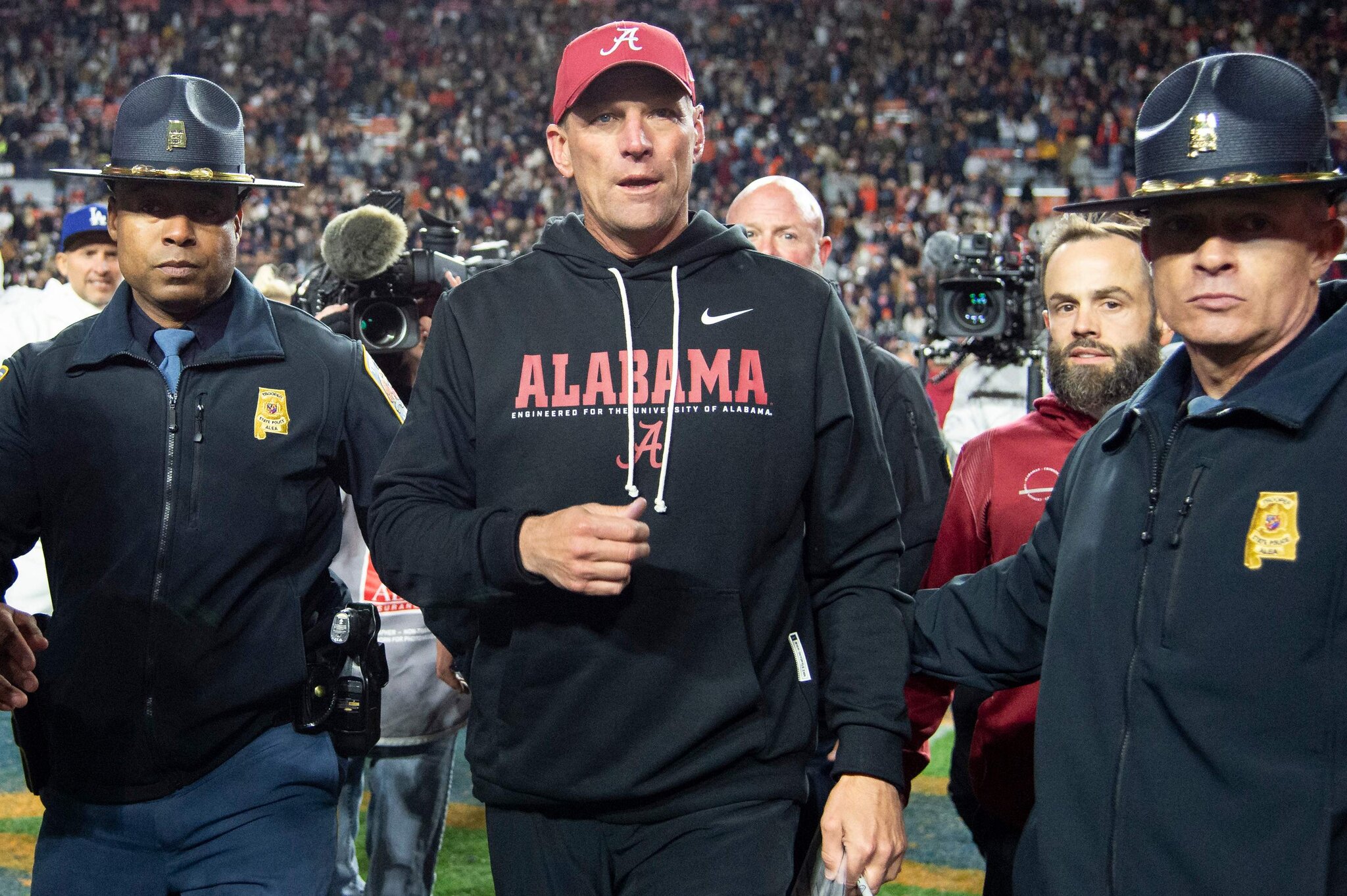 How Alabama Coach’s Comparison to Eagles Star Landed 4-Star’s Commitment