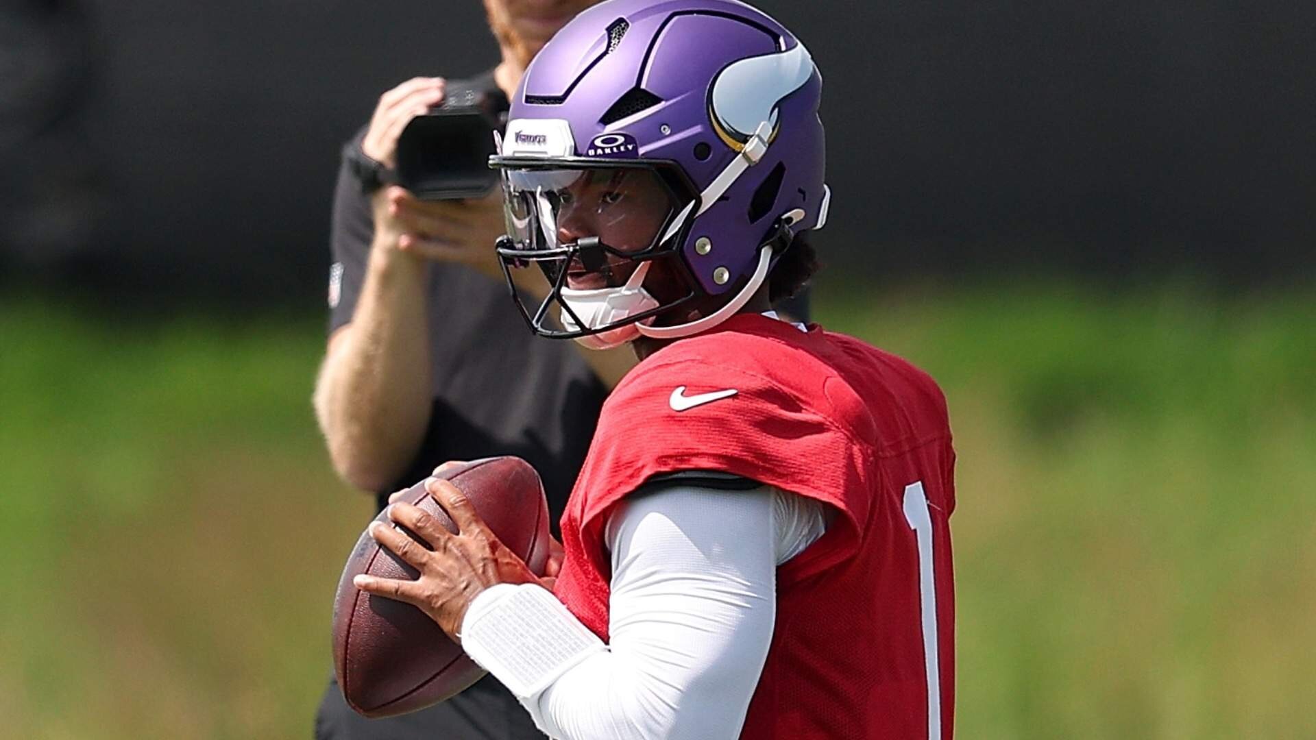 Vikings’ Justin Jefferson Gives Blunt Update on Kyler Murray