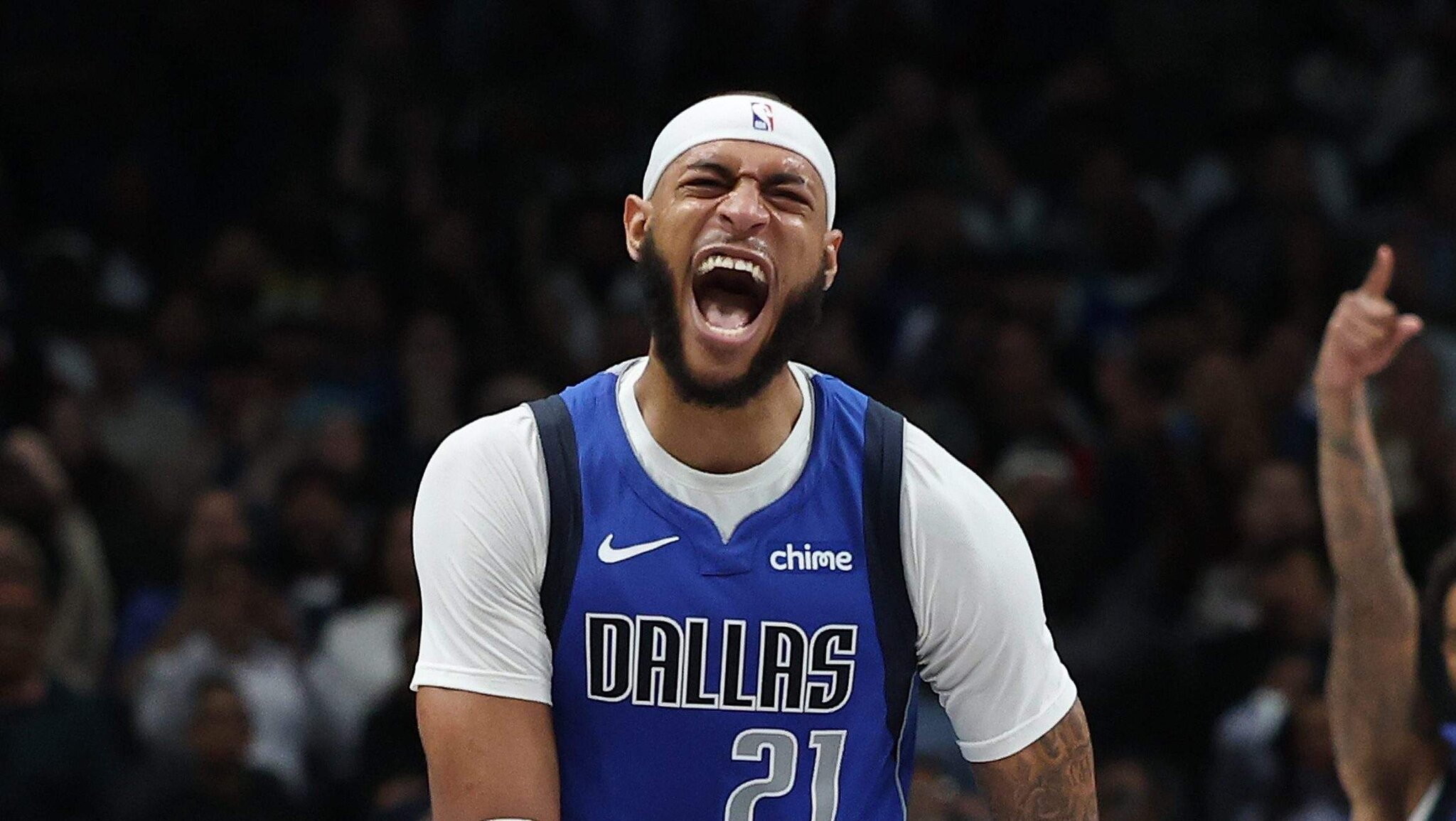 Lakers Trade Pitch Lands Daniel Gafford With Luka Doncic in New 3-Team Deal