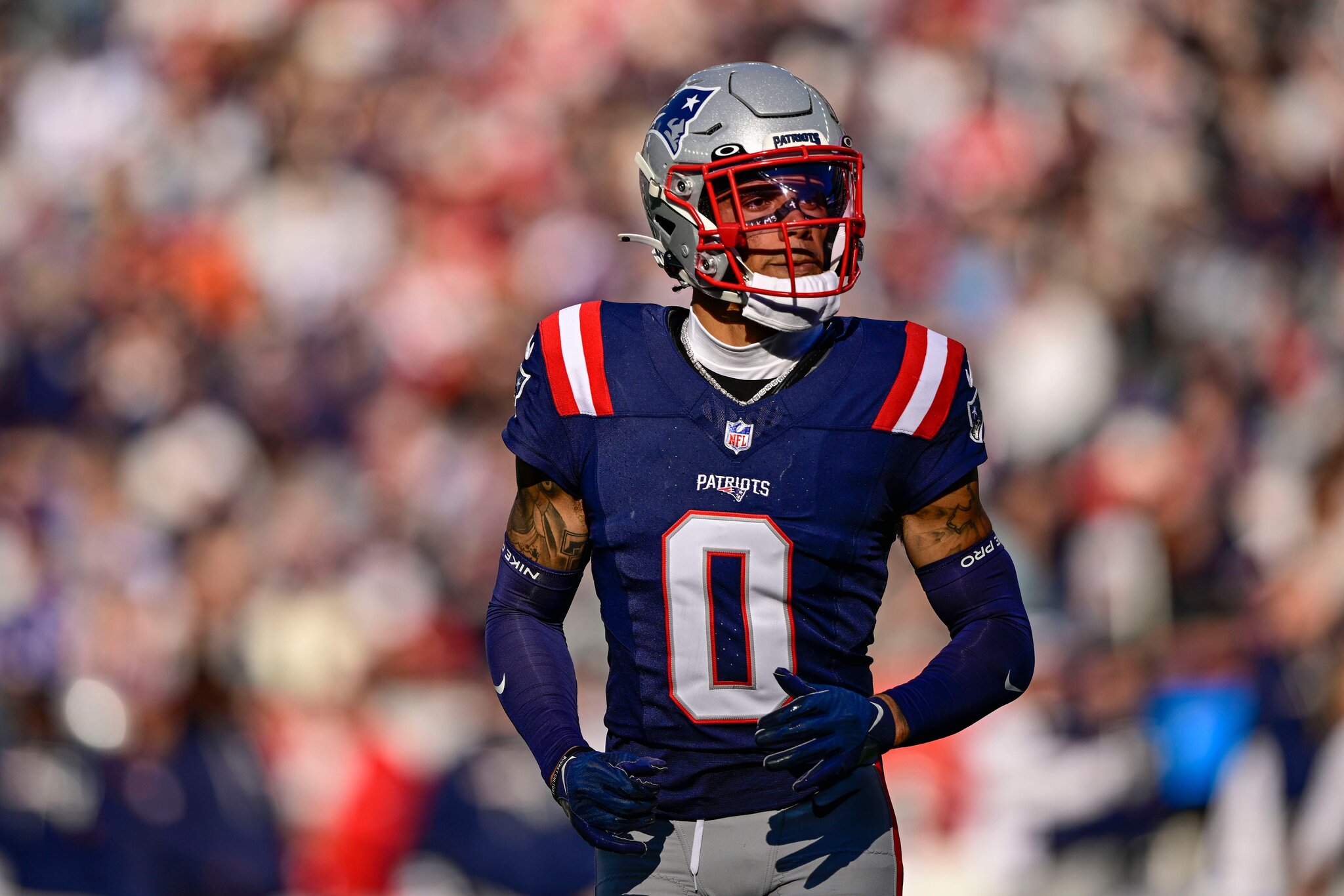 Patriots, Christian Gonzalez Contract Negotiations in ‘Holding Pattern