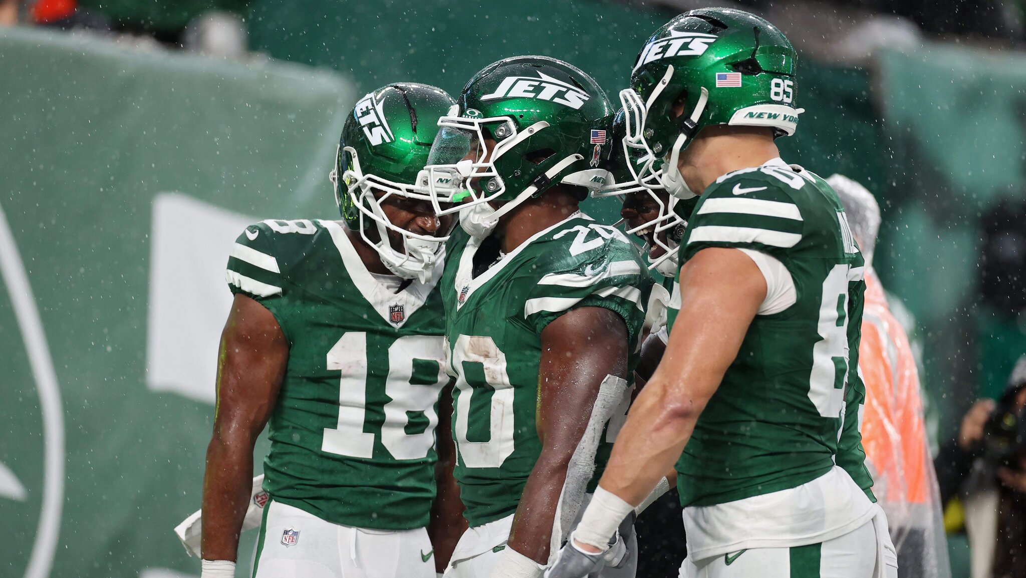 Insider Reveals Surprising Jets ‘Training Camp Star’ Who Is Breaking Out