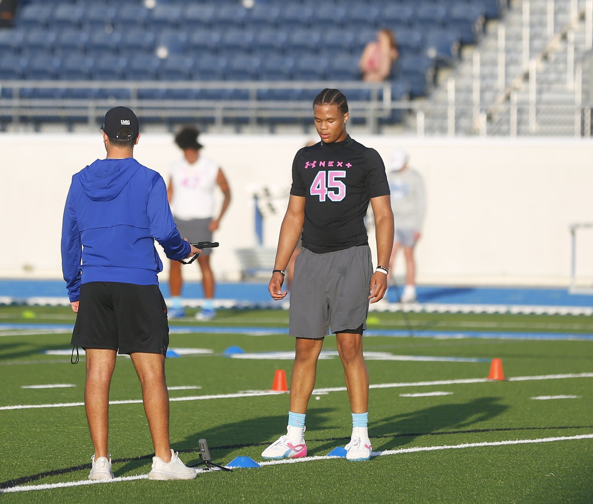 IMG Academy's defensive line is elite and led by a 5-star EDGE ... again