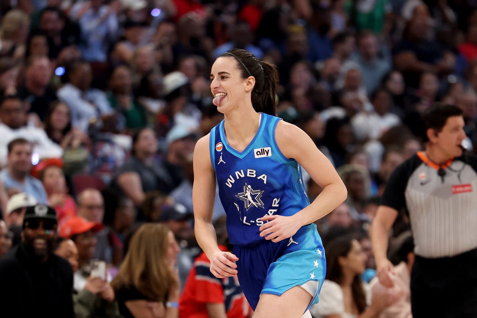 Dave Portnoy goes off on Caitlin Clark critics who have ‘treated her like dirt’ despite WNBA impact