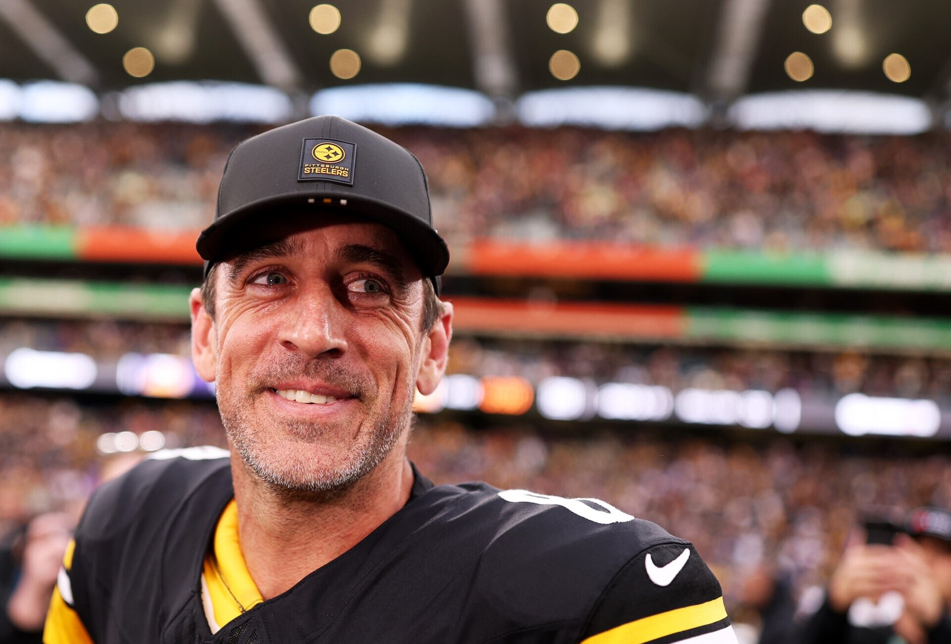 Aaron Rodgers shares final Green Bay Packers message after Lambeau disappointment
