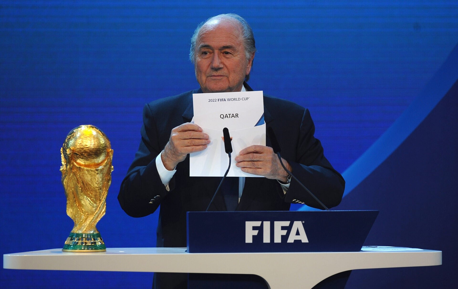 Bring back Blatter’ – Global soccer fans all for ex-FIFA president amid Infantino World Cup plot