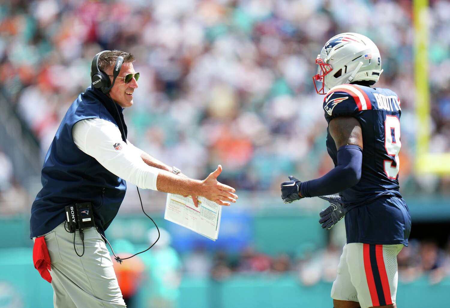 Mike Vrabel says new Texans' receiver Kayshon Boutte would have been inactive had he not been traded