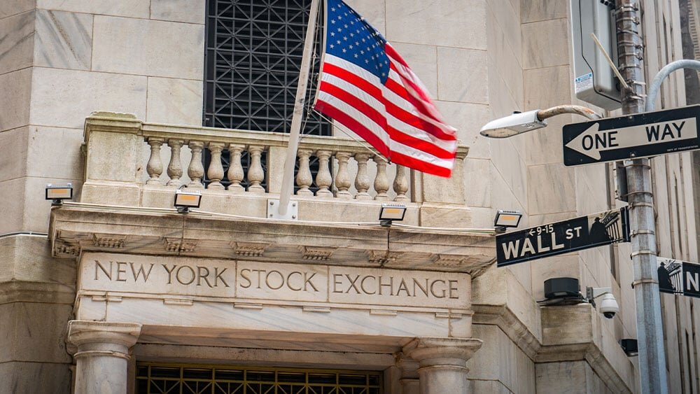 Stock Market Today: Dow Rises On Surprise Inflation Data; Cisco, AI Name Dive On Earnings (Live Coverage)
