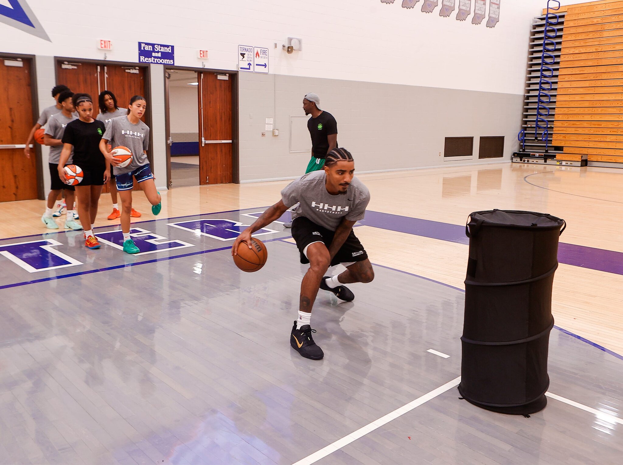 2012 Mr. Basketball Gary Harris hosts second annual basketball camp