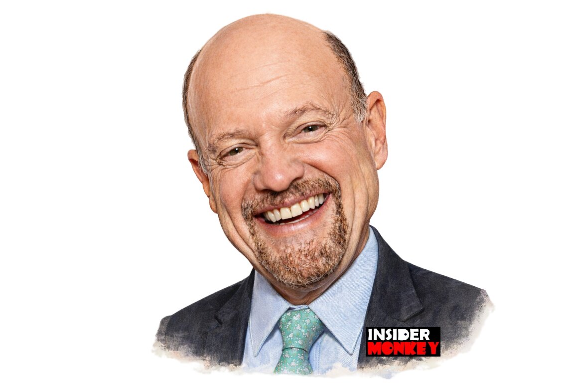 Jim Cramer Weighs In on SoFi’s (SOFI) $16–$19 Range