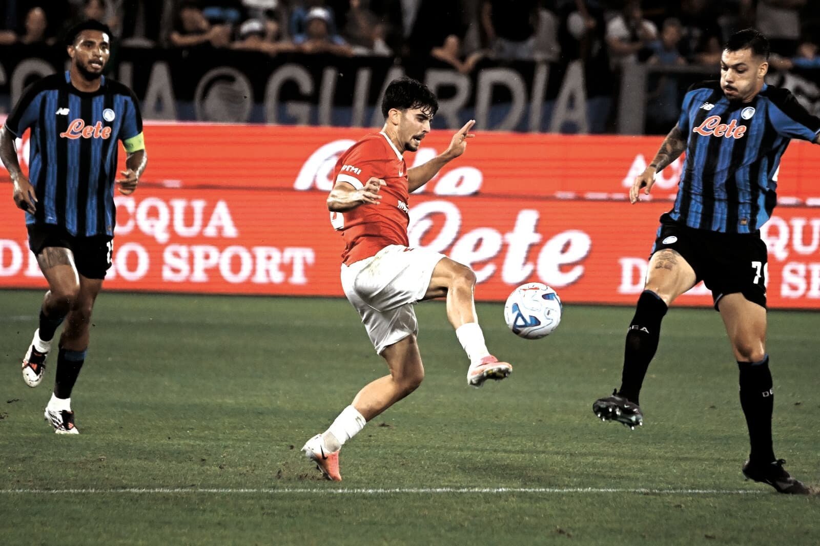 Hapoel Tel Aviv stuns Atalanta to keep their UEFA Conference League tournament hopes alive