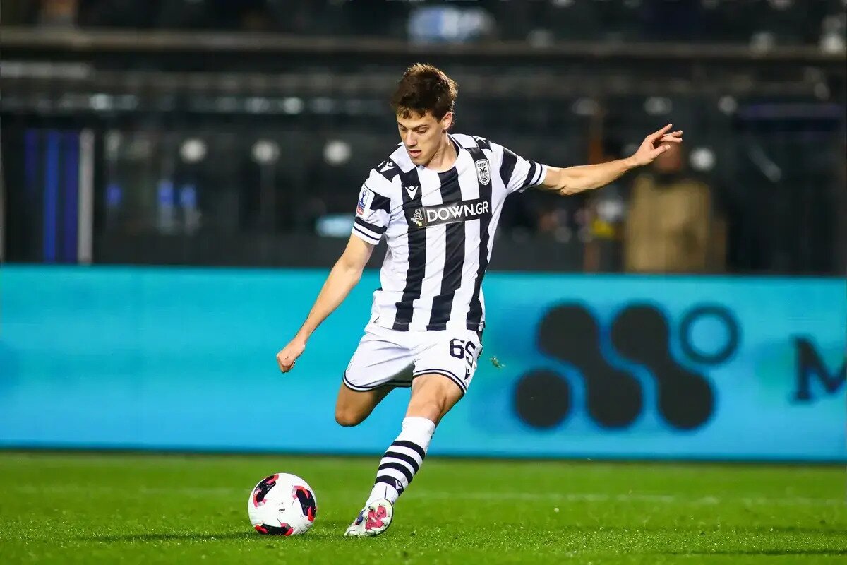 Juventus is challenging Chelsea for PAOK’s Giannis Konstantelias
