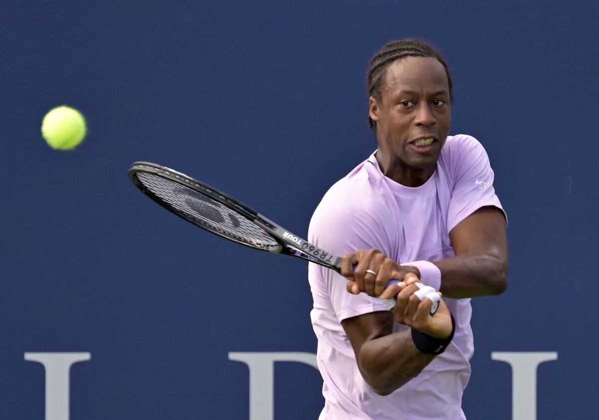 Gael Monfils Hits Ridiculous Shot As Super Couple Down World No. 1s