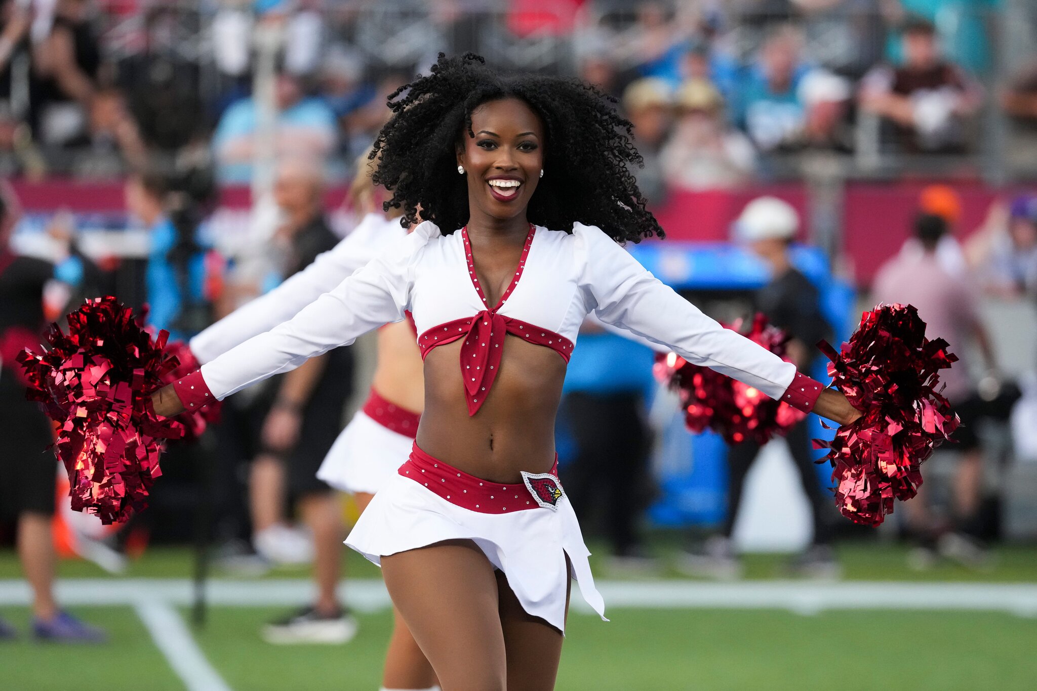 Best images as Panthers edge Cardinals in Pro Football Hall of Fame Game