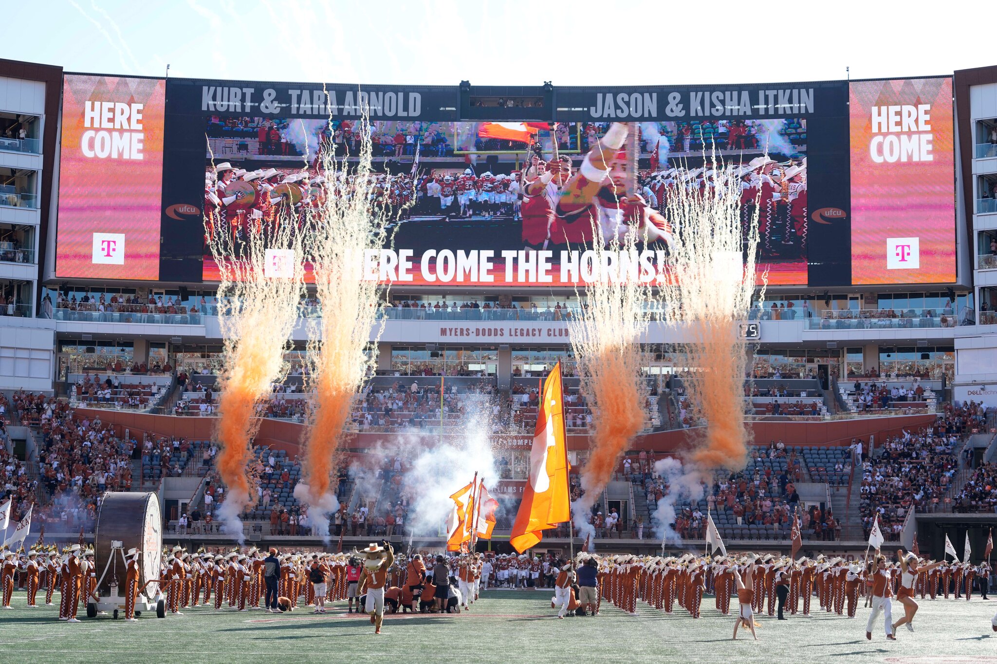 Texas Longhorns makes list of most valuable college football programs