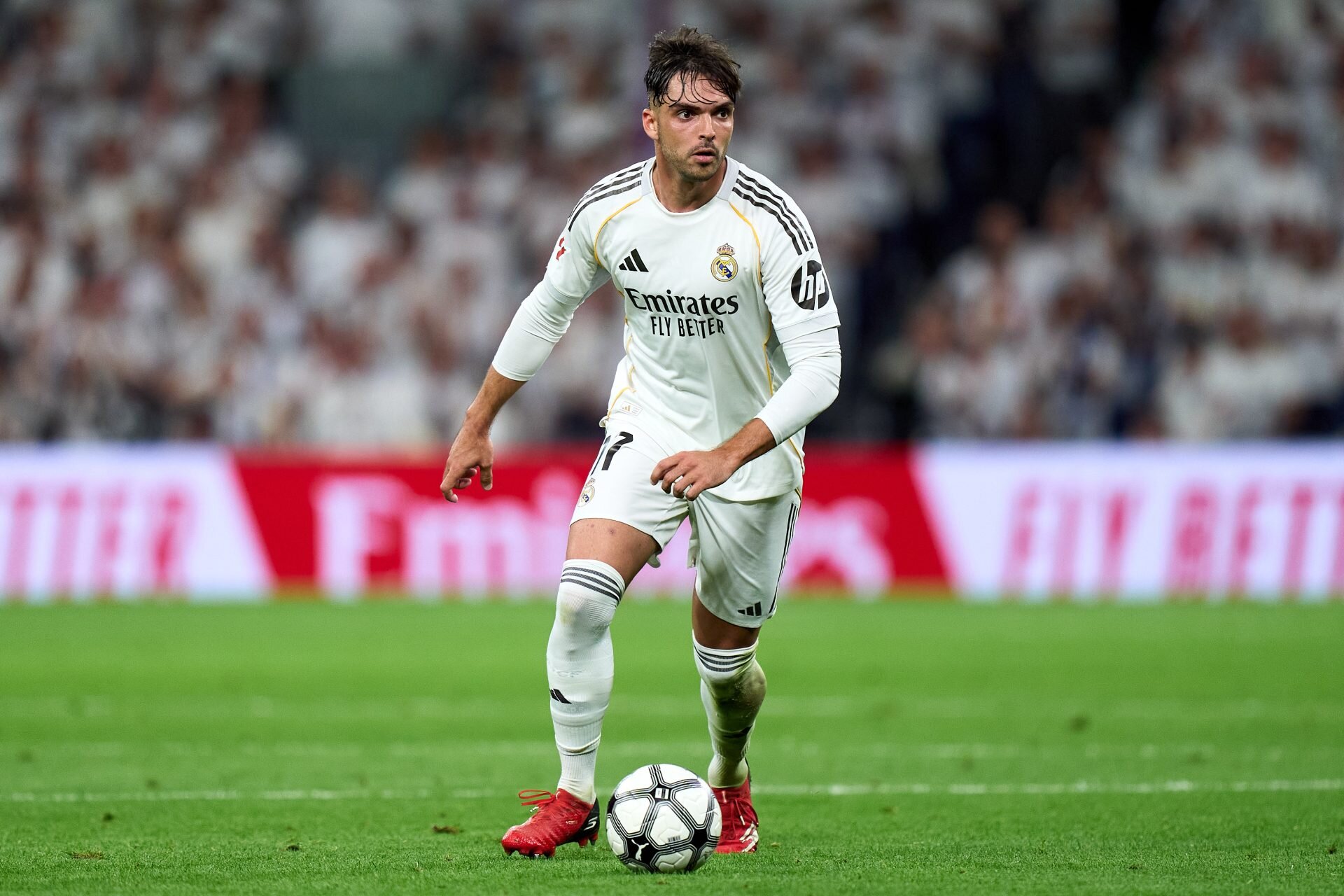 Jorge Mendes working on Real Madrid defender’s exit after Mourinho decides he is not in his plans