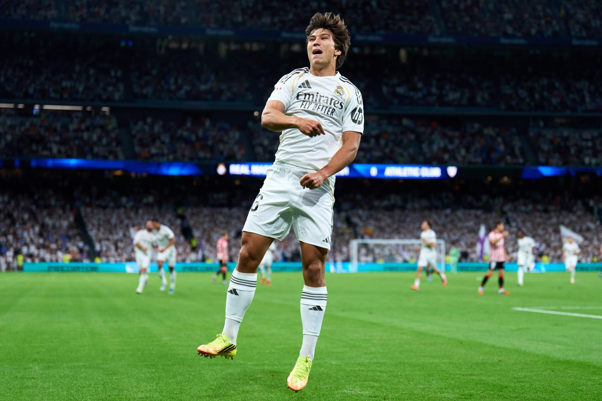 Confirmed: Real Madrid forward joins Premier League side