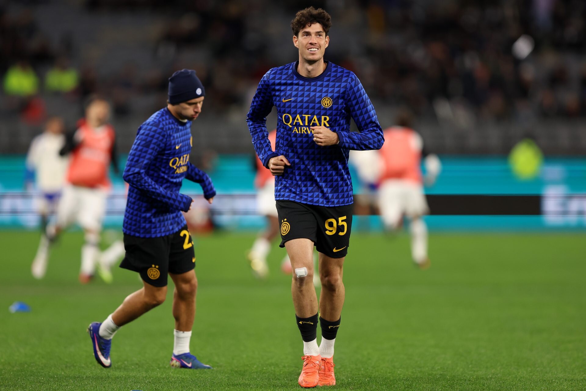 Mourinho personally calls €60m-rated Italian defender but Real Madrid block transfer request