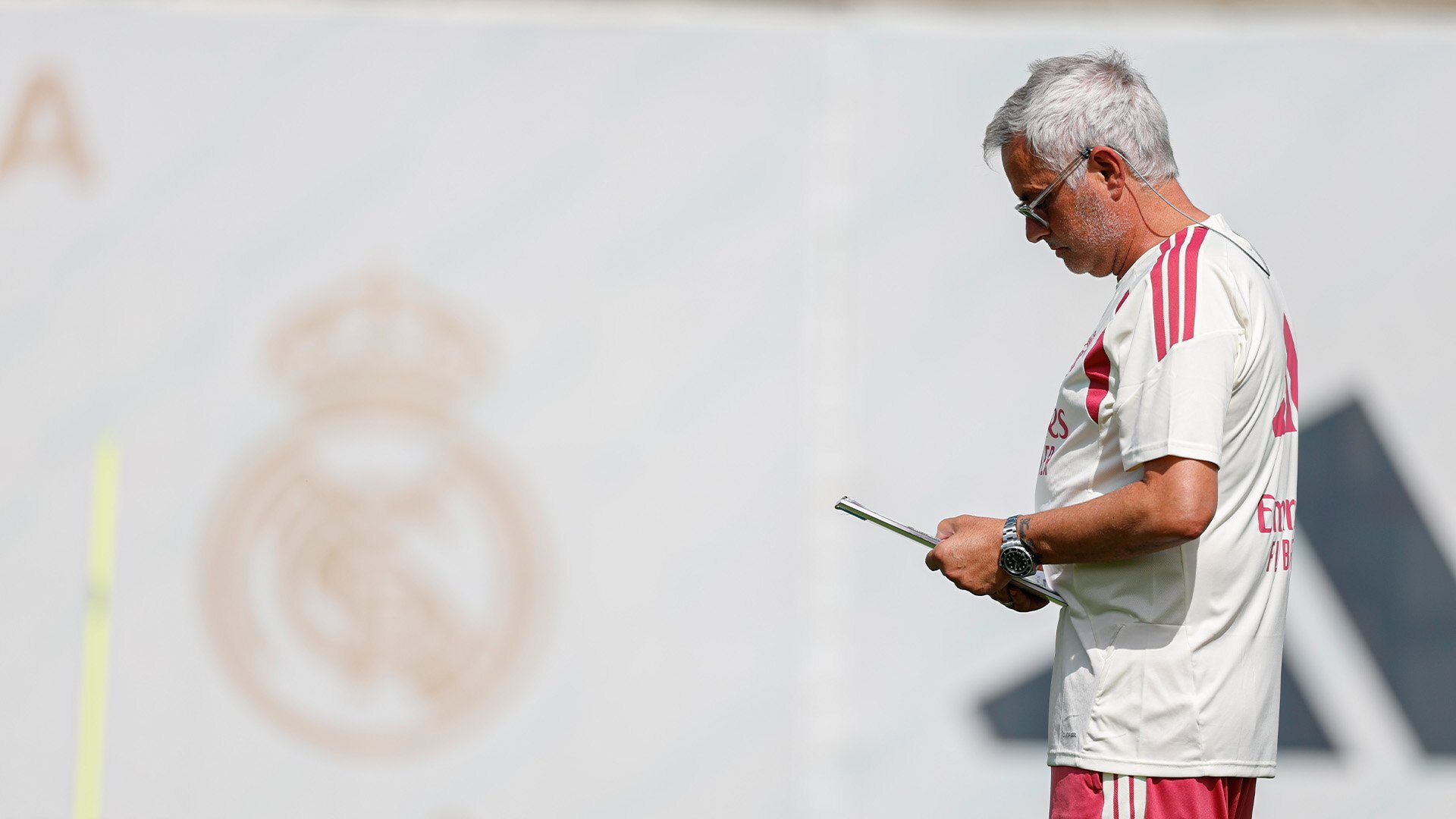 Real Madrid want to sign a ‘world class’ centre-back this summer