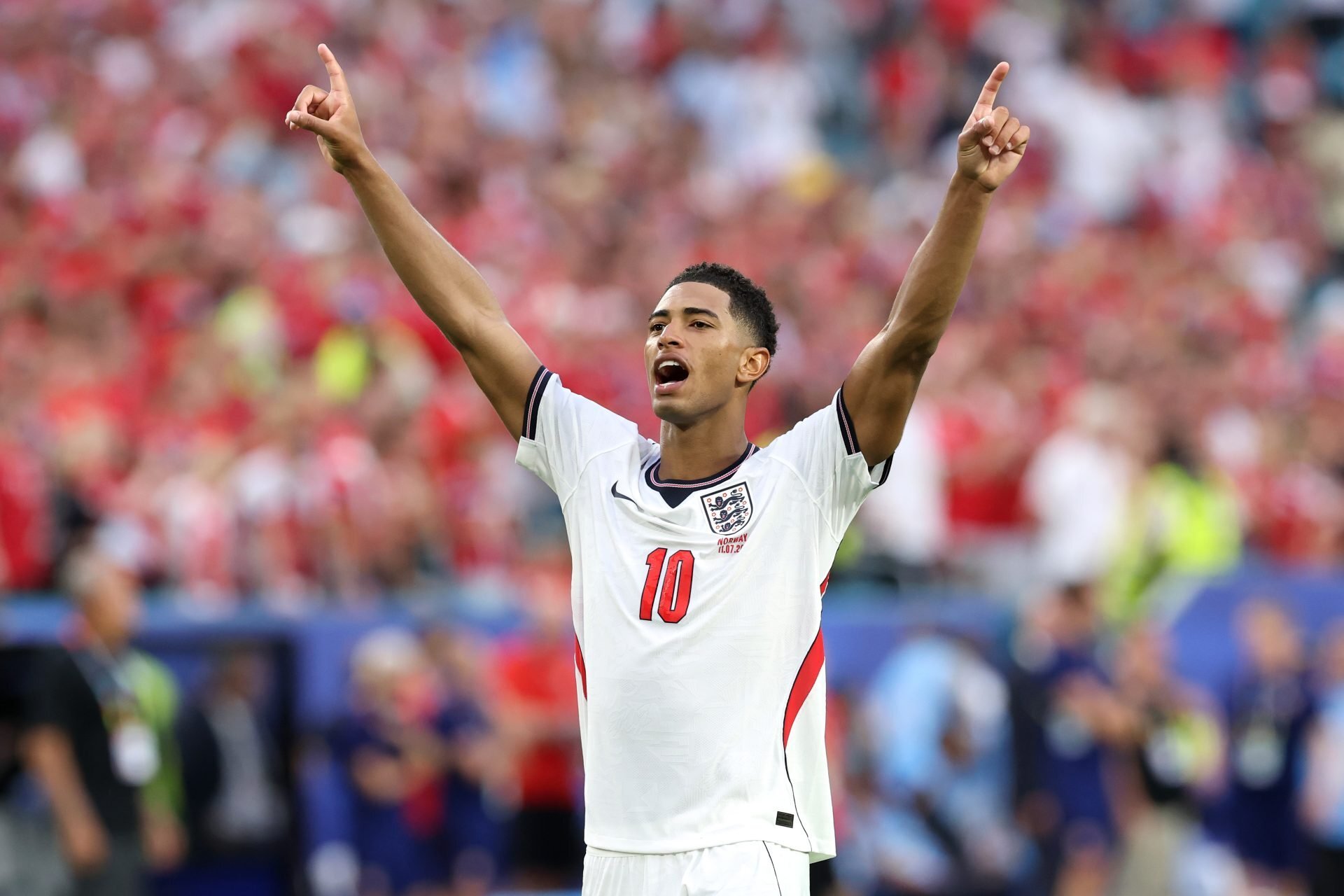 Real Madrid declare superstar untransferable after father held talks about potential exit