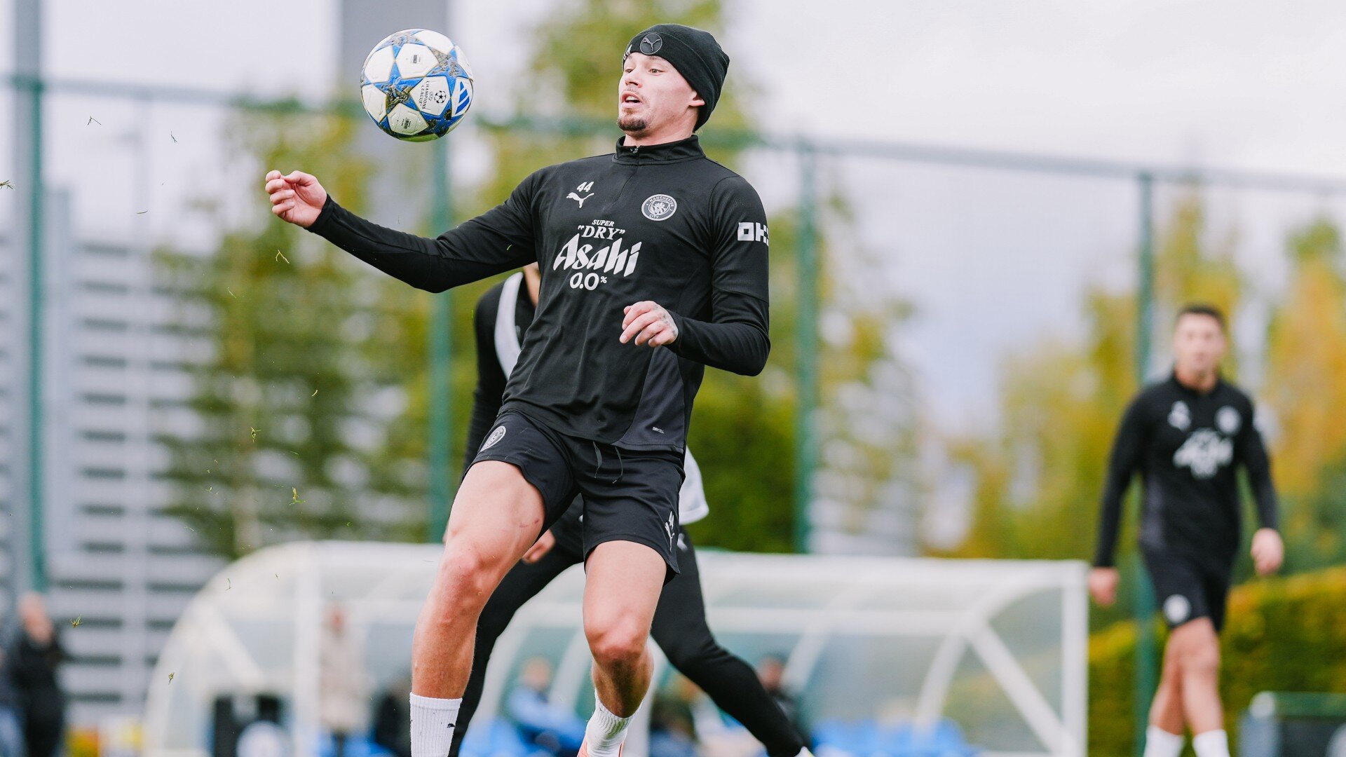 Phillips returns to Sheffield United on season-long loan