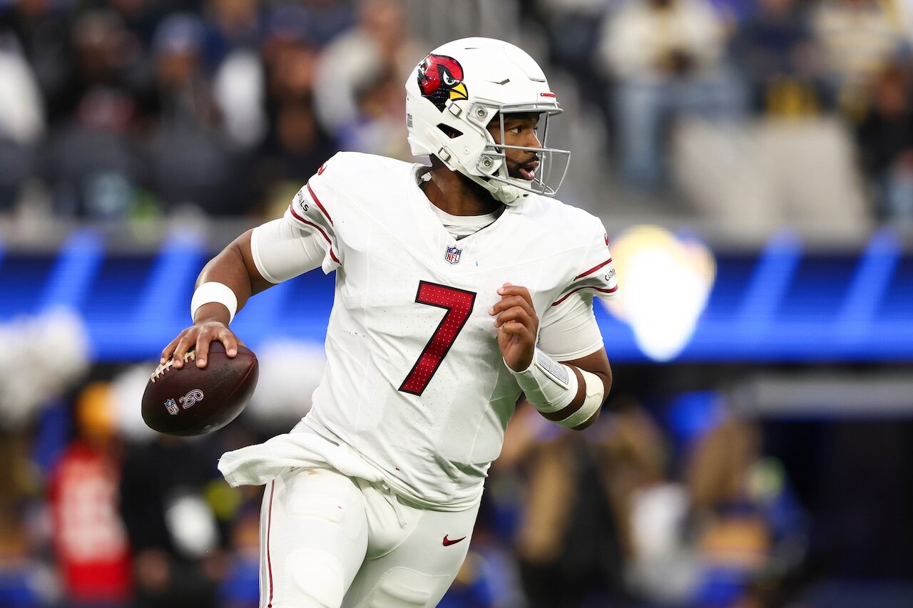 After skipping most of offseason workouts, ex-Patriots QB gets reworked contract
