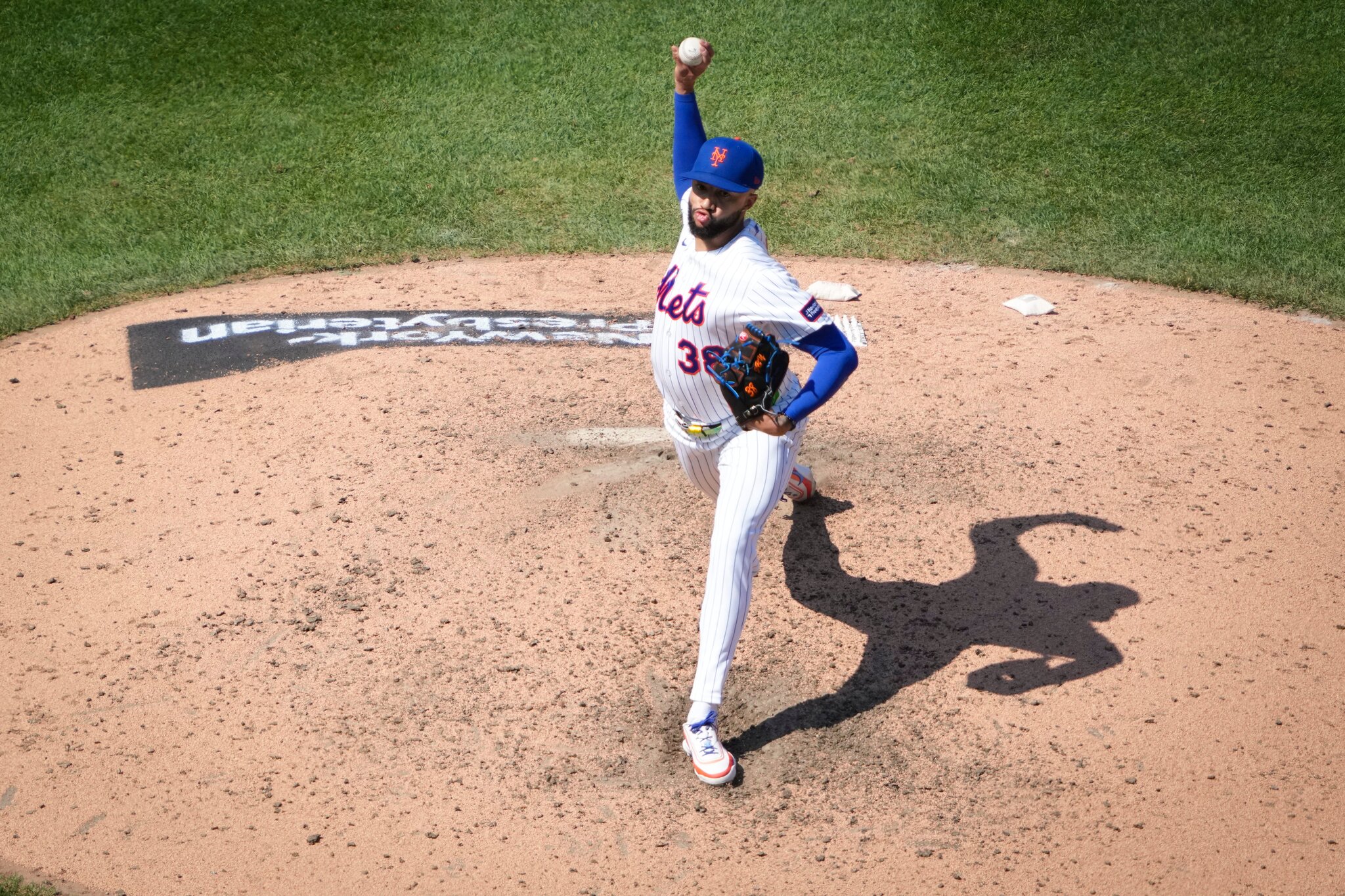 Brewers will see lots of new faces with struggling Mets in New York