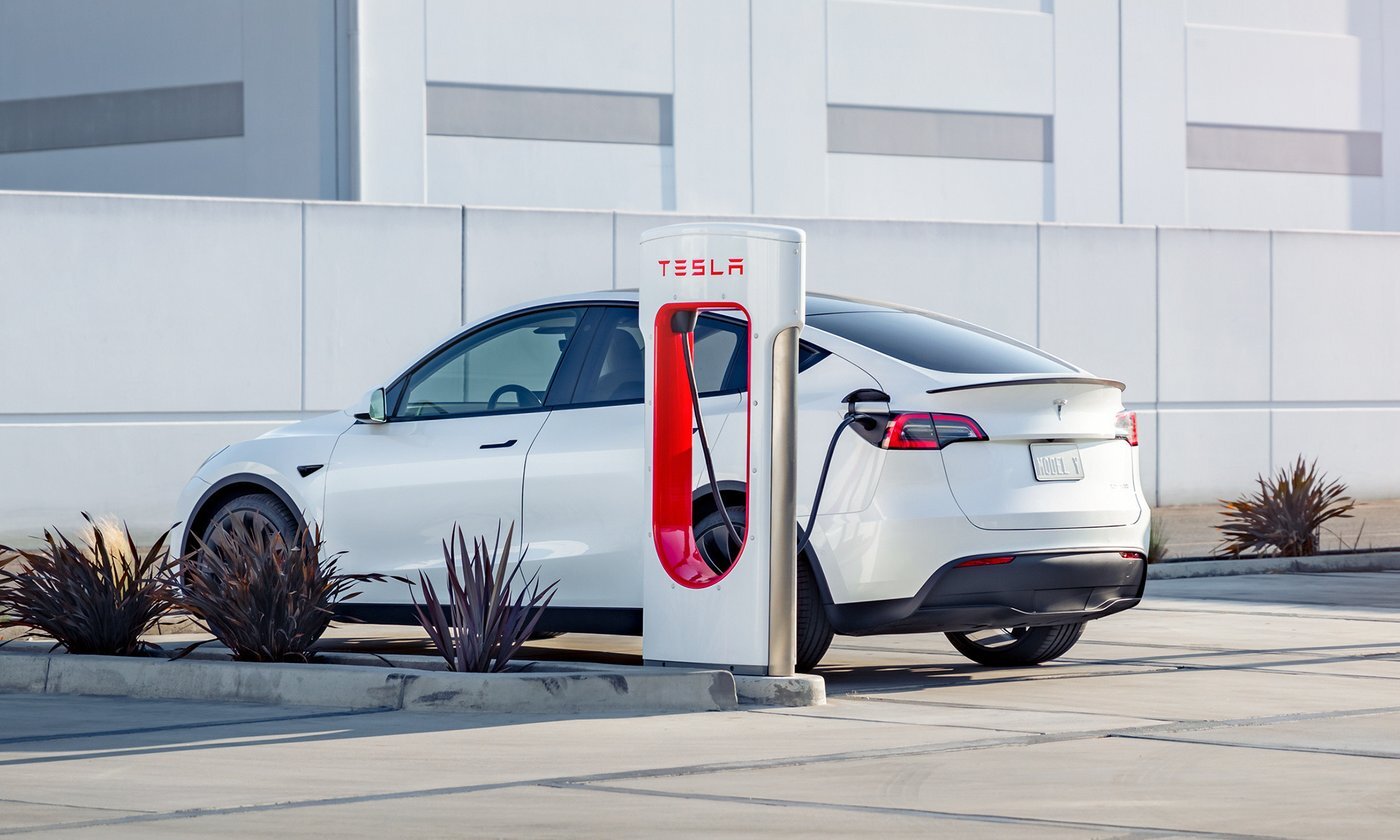 Most Investors Want to Dump Tesla. I'm Not One of Them.