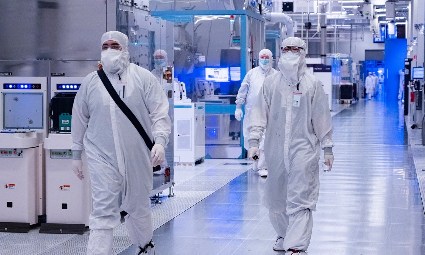 CEO Lip-Bu Tan Just Gave 12 Million Reasons to Buy Intel Stock