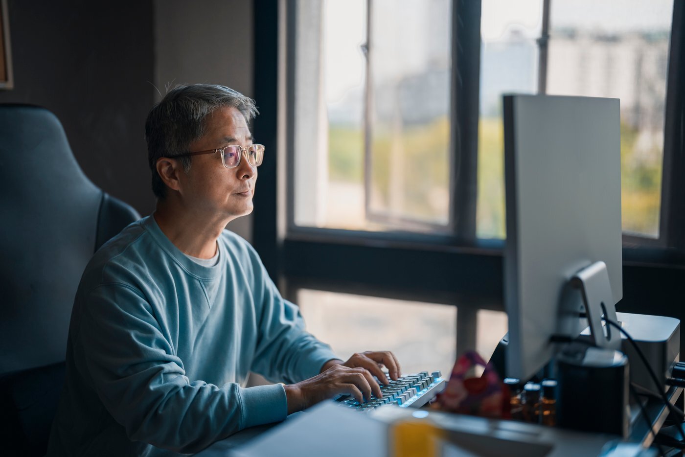 Why Social Security Can't Be the Center of Your Retirement Income Plan