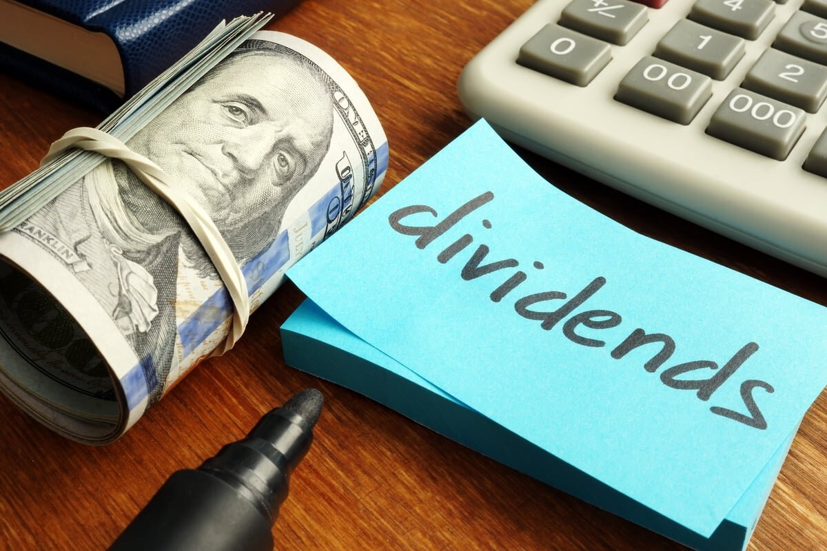 3 Absurdly Cheap Dividend Stocks to Buy Before August