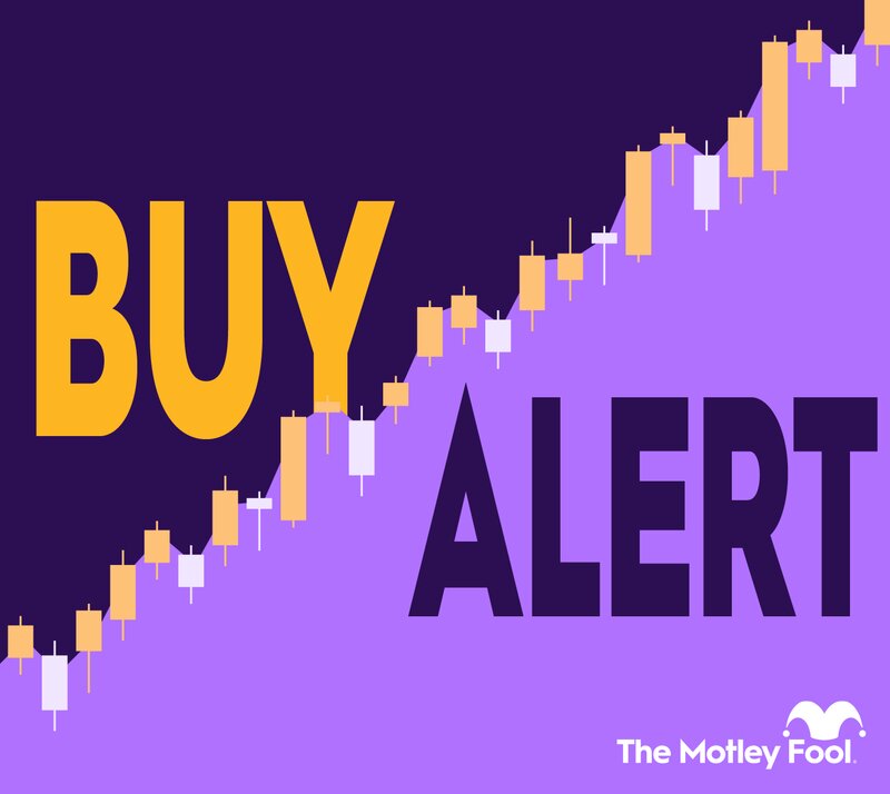 A Grocery Outlet Insider Purchases 8,000 Shares Amid a 40% Stock Decline
