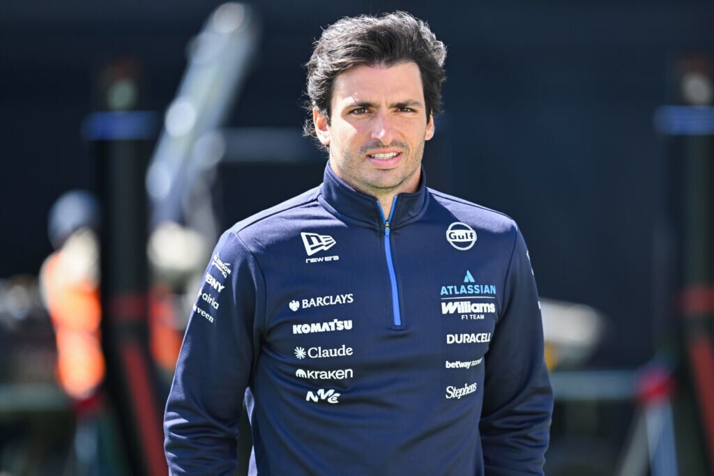 Carlos Sainz Breaks Silence on F1 Future Amid $30 Million Contract Offer