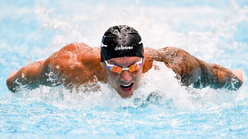 Anna Moesch is the swimmer who went from chasing quarters to chasing records