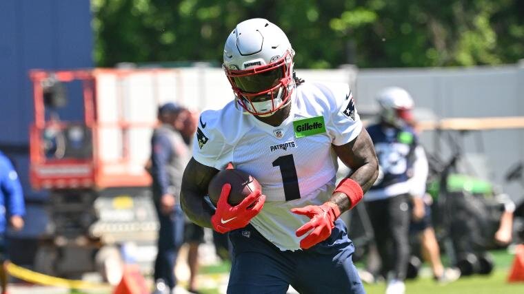 Patriots Star A.J. Brown Suffers Painful Injury at Practice