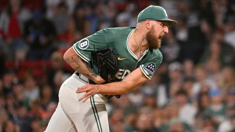 Red Sox's Garrett Crochet Still Not 'Guaranteed' to Return This Season